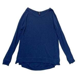 Gap Raglan Top Navy Blue lightweight 
Women’s Medium